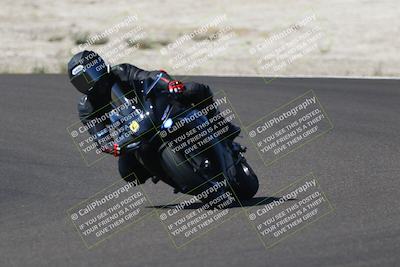media/Sep-21-2025-TrackDaz (Sun) [[277c75b276]]/C Group/1140pm (Turn 3)/